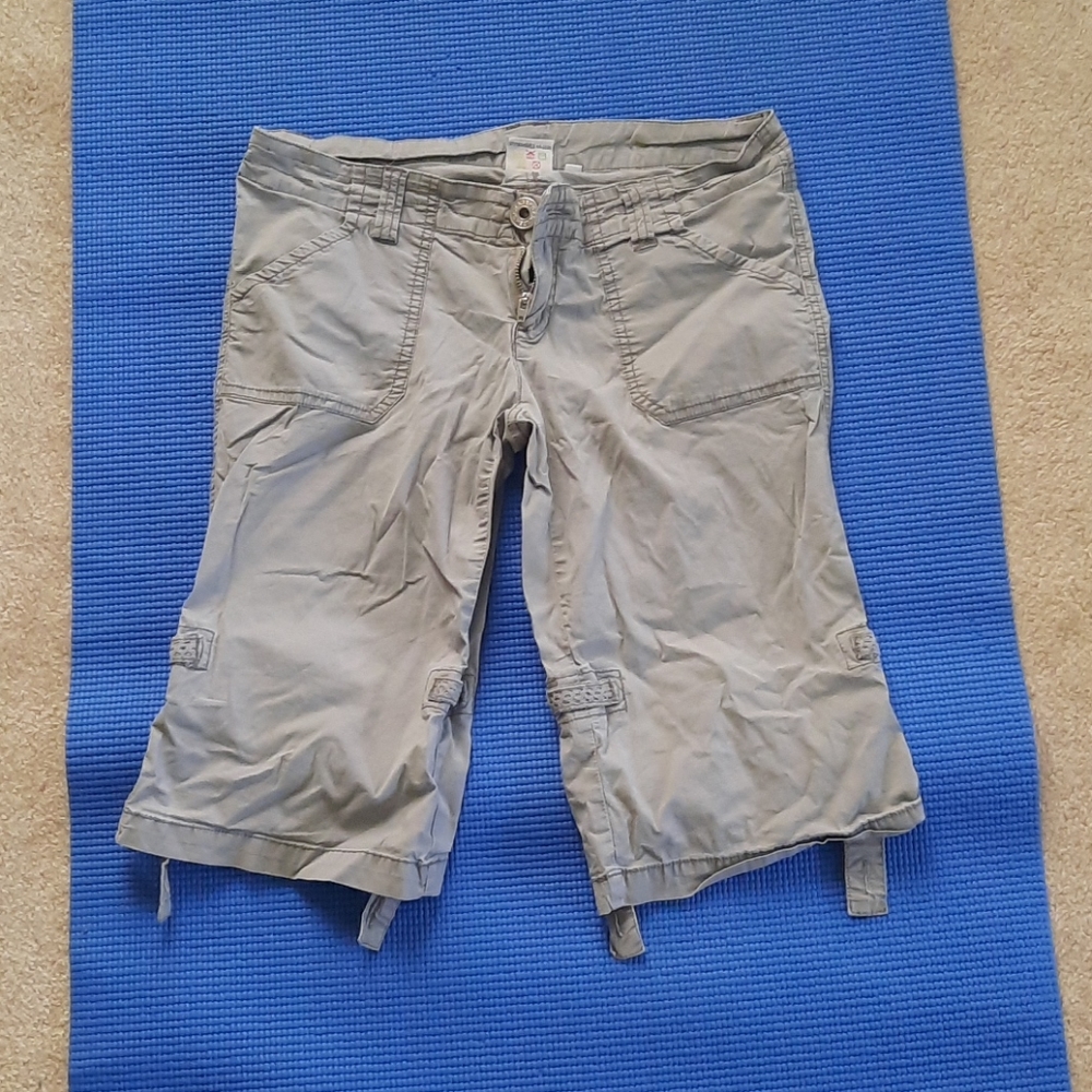 Roll-up‎ Capris